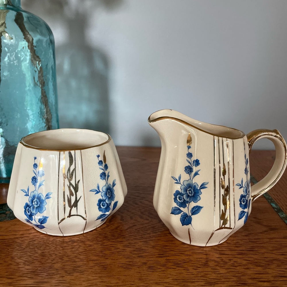 Sadler of England Floral Cream and Blue Ceramic Pitcher and Sugar Bowl Set